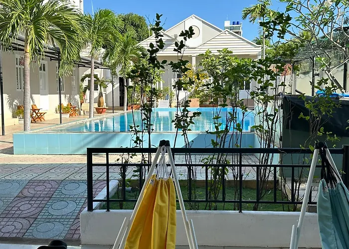 Pharos Guesthouse